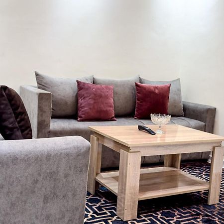 Appartement Spacieux Et Calme A Proximite De La Mer Et La Gare Agdal Rabat Luaran gambar