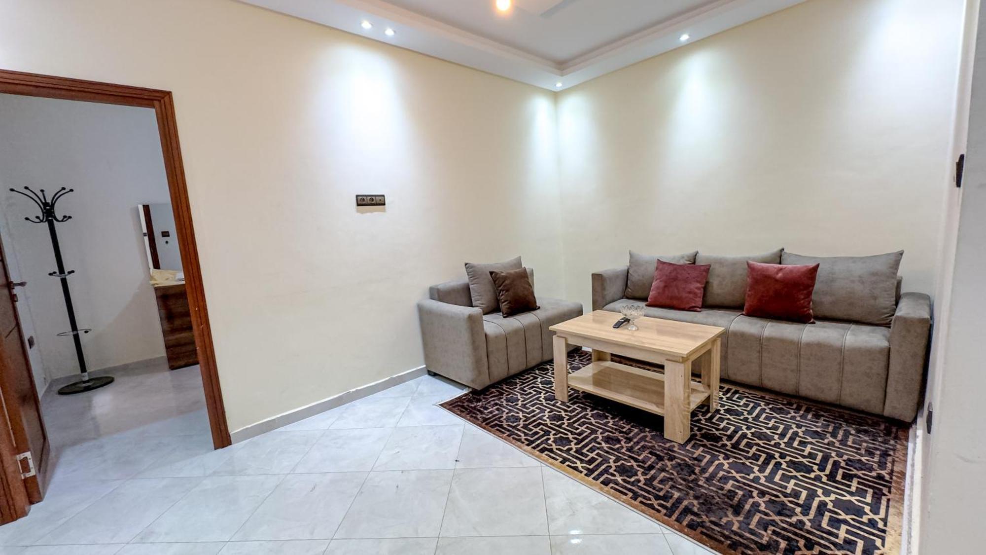 Appartement Spacieux Et Calme A Proximite De La Mer Et La Gare Agdal Rabat Luaran gambar