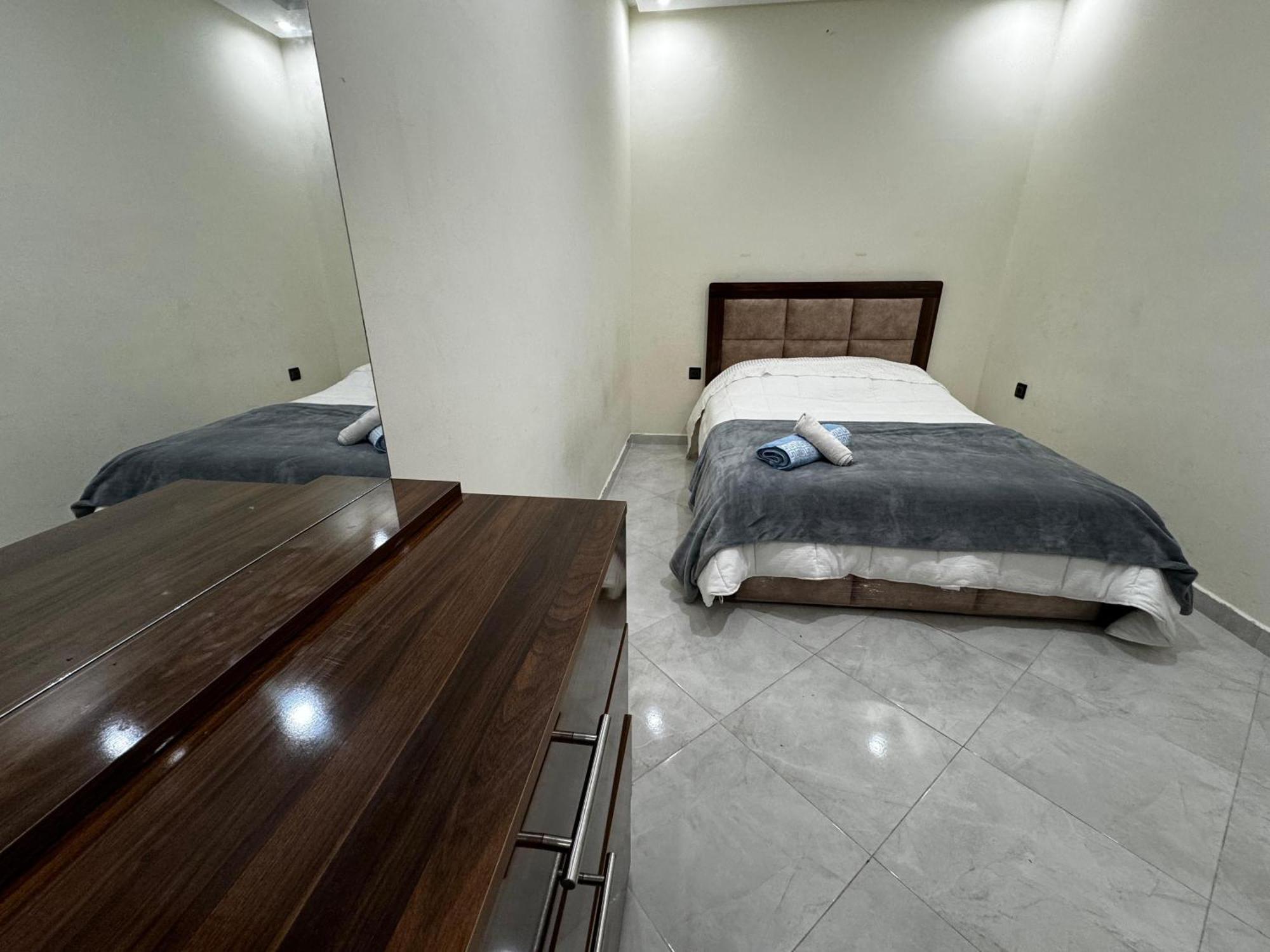 Appartement Spacieux Et Calme A Proximite De La Mer Et La Gare Agdal Rabat Luaran gambar